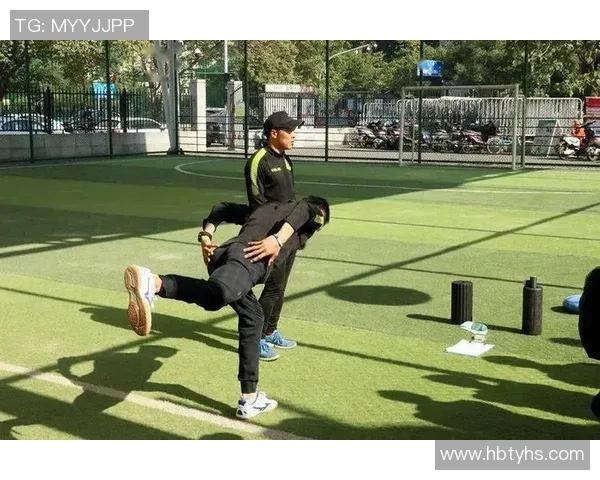 足球教练级别解析与晋升路径探讨助你成为顶尖教练 足球教练级别解析与晋升路径探讨助你成为顶尖教练